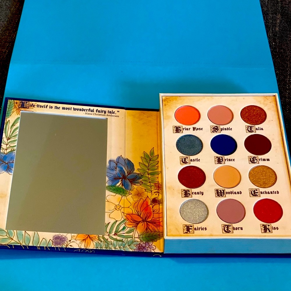 LITTLE BRIAR ROSE - STORYBOOK PALETTE - Picture 7 of 7